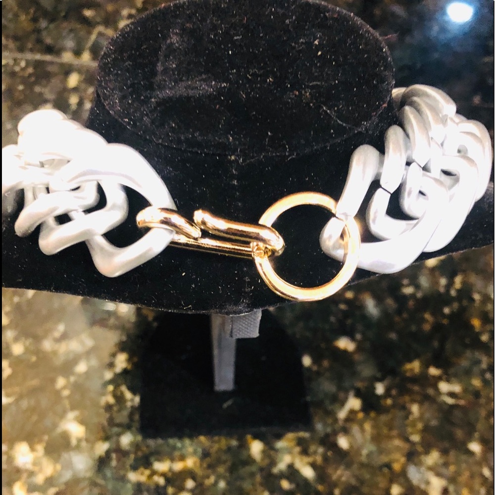 Necklace - Picture 2 of 2